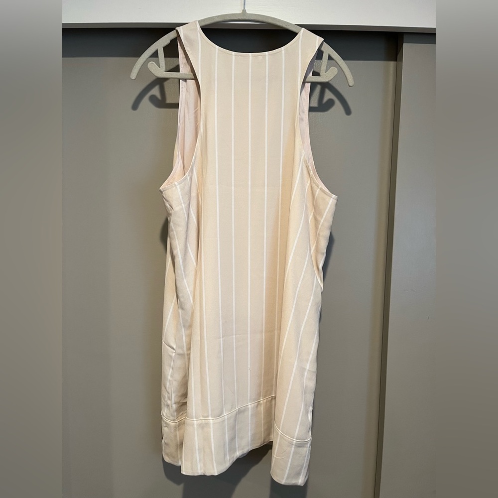 Leith Razorback Shift Dress - Picture 2 of 3
